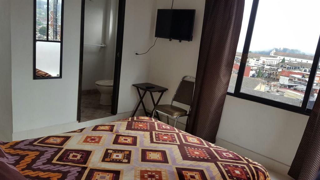 Hostal El Eden Zacatlán エクステリア 写真