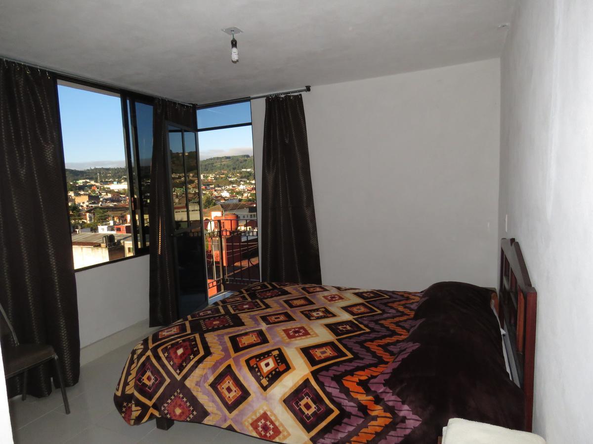 Hostal El Eden Zacatlán エクステリア 写真